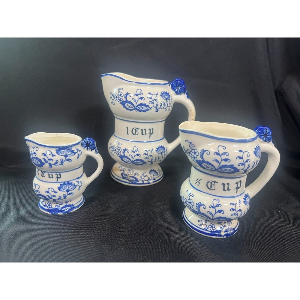Vintage Blue Onion Arnart Ceramic Liquid Measuring Cups Set Floral Euro Kitchen‎